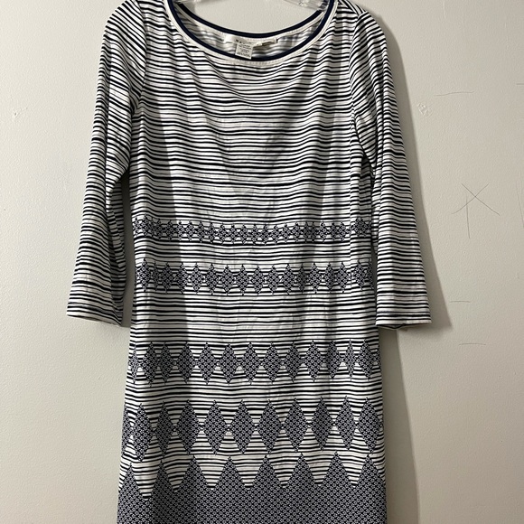 Cute patterns dress - Picture 1 of 2